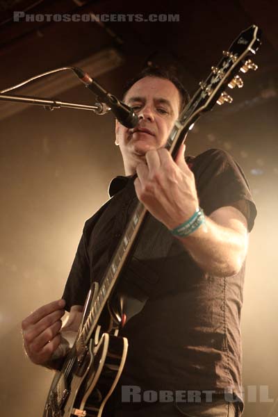 THE WEDDING PRESENT - 2013-10-12 - PARIS - La Maroquinerie - 